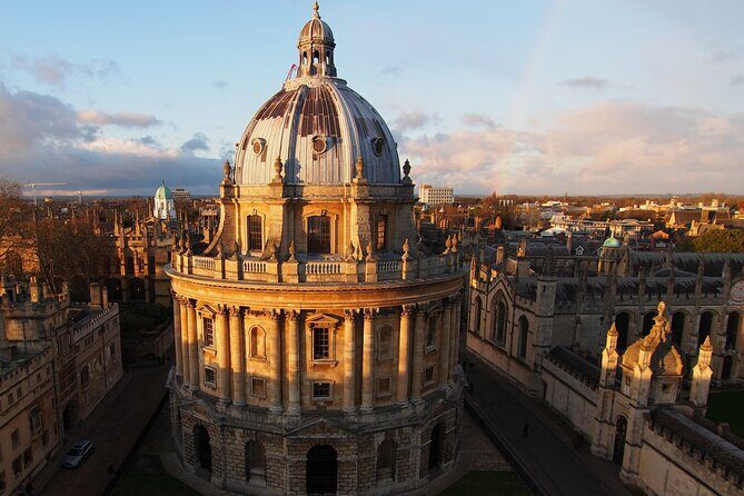 2-Day Windsor, Stonehenge, Bath & Oxford Tour Including Admission - The real deal: two days that connect four major icons