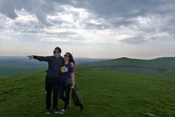 Bespoke private tours of Stonehenge and Avebury by car with local guide - Stonehenge strategy: early timing, better parking, and time to think