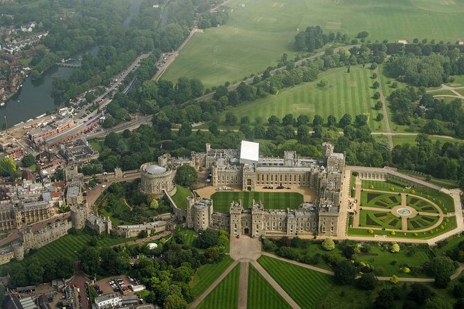 Extended visit: Windsor Castle & Stonehenge - Stopping for royal miniatures: Queen Mary’s Dolls’ House and the small-but-weirdly-cool stuff
