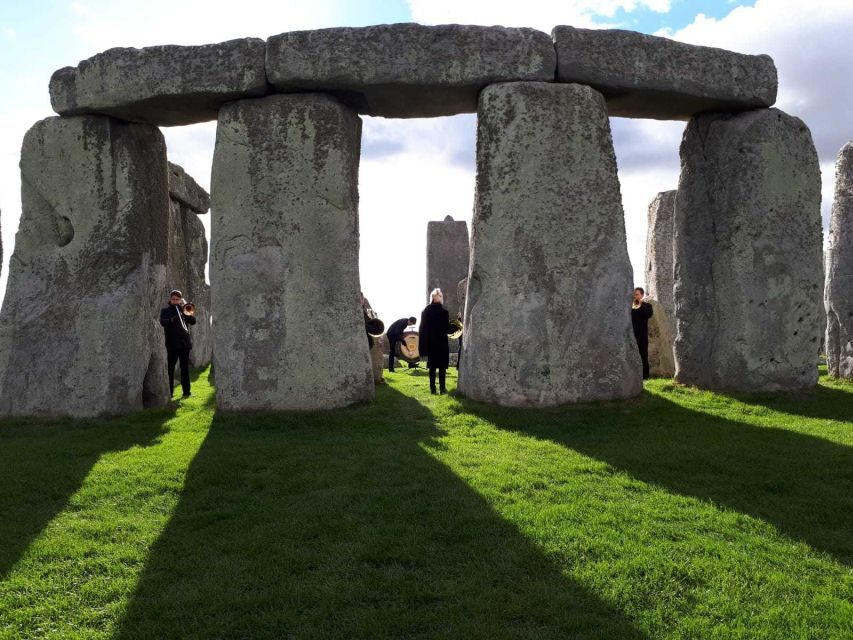 From London: Private Stonehenge Sunrise Viewing & Bath - Roman Baths Museum: what you’re seeing and why it matters