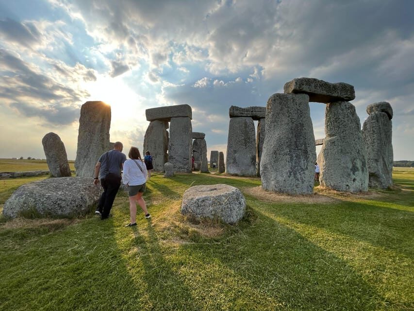 From London: Private Stonehenge Sunrise Viewing & Bath - Stonehenge timing reality: sunrise plans vs private stone time