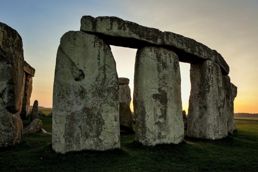 From London: Stonehenge and Bath Full-Day Tour - Who this tour suits best