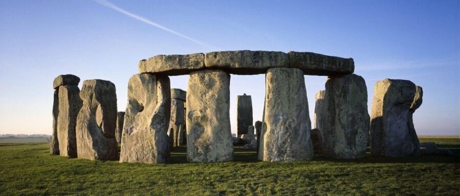 From London: Stonehenge and Windsor Castle Day Trip - A private London-to-country day that actually feels smooth