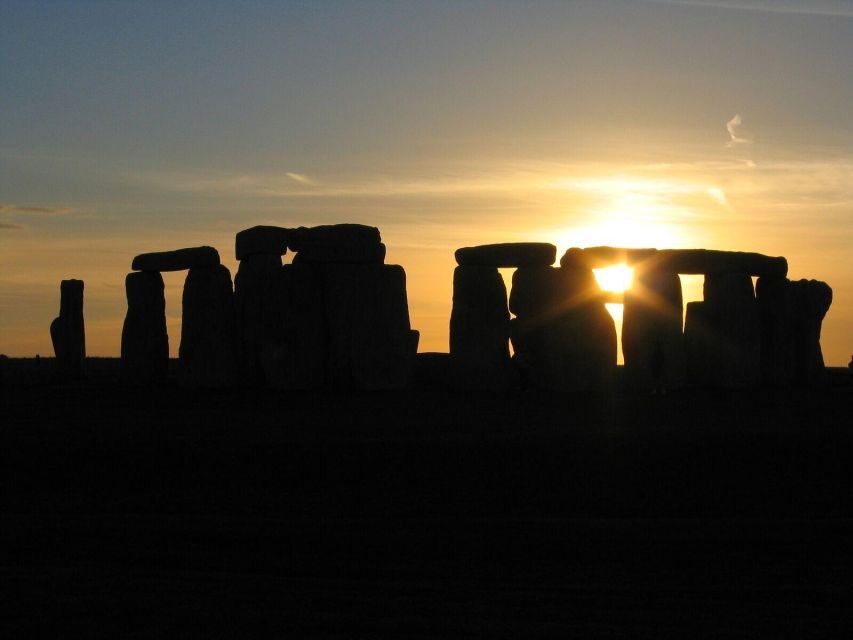 From London: Stonehenge Private Inner Circle Tour with Bath - Why the inner circle changes Stonehenge