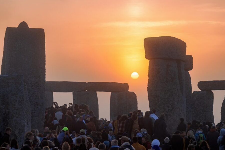 From London: Stonehenge Summer Solstice Sunrise Tour - Solstice sunrise timing: why this tour feels different