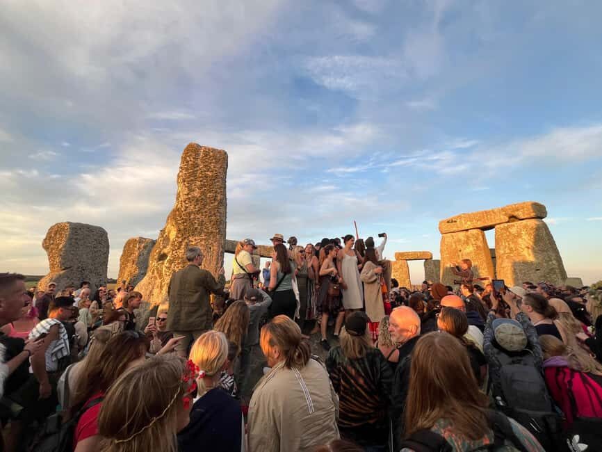 From London: Stonehenge Summer Solstice Sunrise Tour - The group timing that can feel rushed