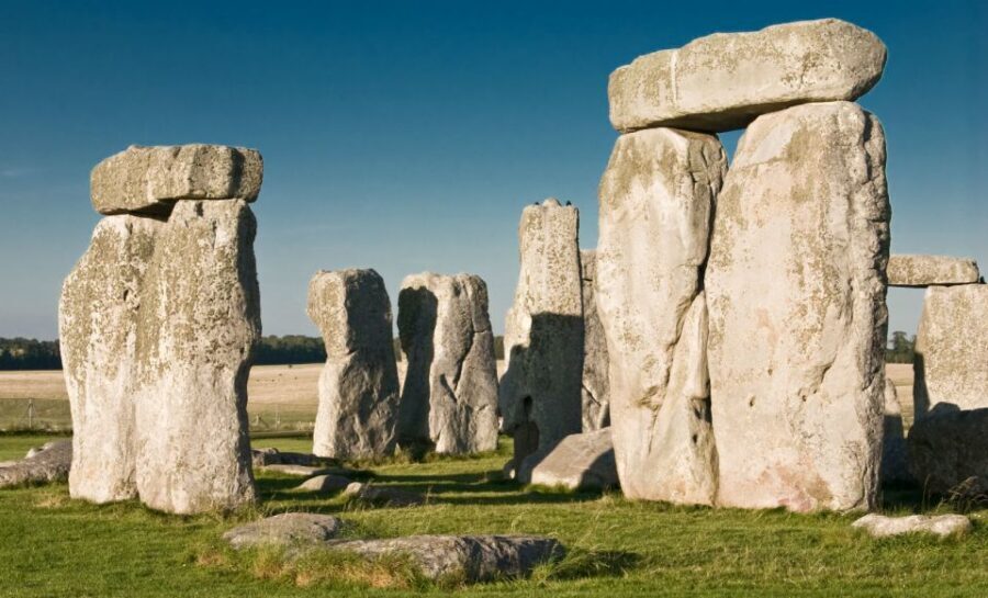 From London: Windsor Castle and Stonehenge Day Trip - Should you book this Golden Tours Windsor and Stonehenge trip?