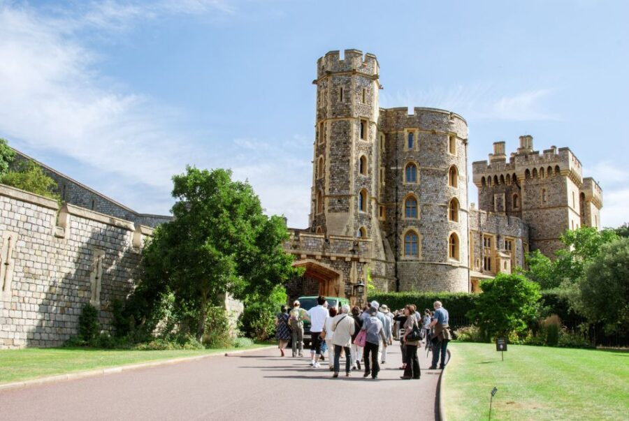 From London: Windsor Castle, Bath, and Stonehenge Day Trip - The $182 Question: What’s Included, What You’ll Still Pay
