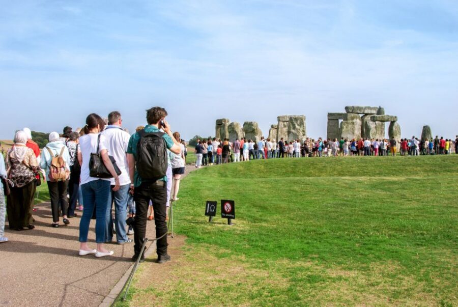 From London: Windsor Castle, Bath, and Stonehenge Day Trip - Stonehenge Admission: Salisbury Plain Monoliths Up Close