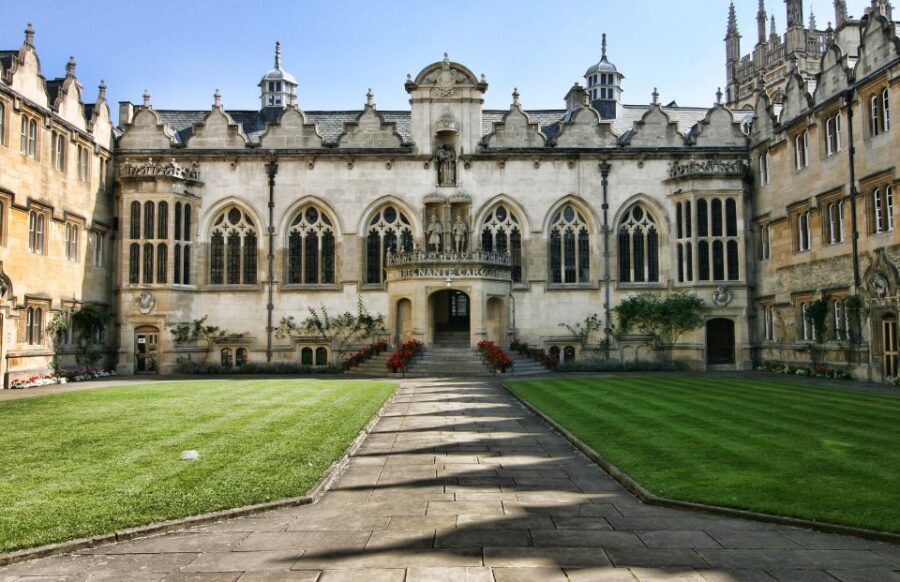 From London: Windsor, Oxford & Stonehenge Full-Day Trip - Oxford on Foot: Dreaming Spires, Christ Church, and the Bodleian