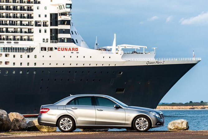 Heathrow to Southampton via Attraction of your choice (Stonehenge, Windsor etc) - How the drive fits a real day (and why duration matters)