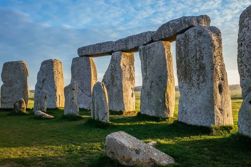 London: Small Group Stonehenge and Bath Tour & Secret Site - Key things to love about Stonehenge, Bath, and the secret stop