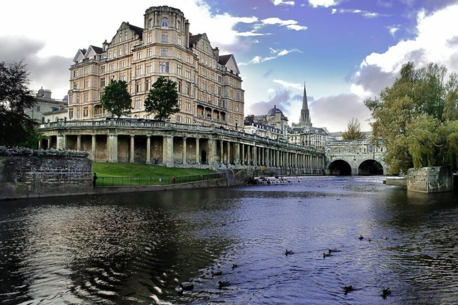 London: Stonehenge, Windsor Castle, Bath, Lacock & Pub Lunch - Bath’s Georgian streets, Abbey time, and Pump Rooms tea