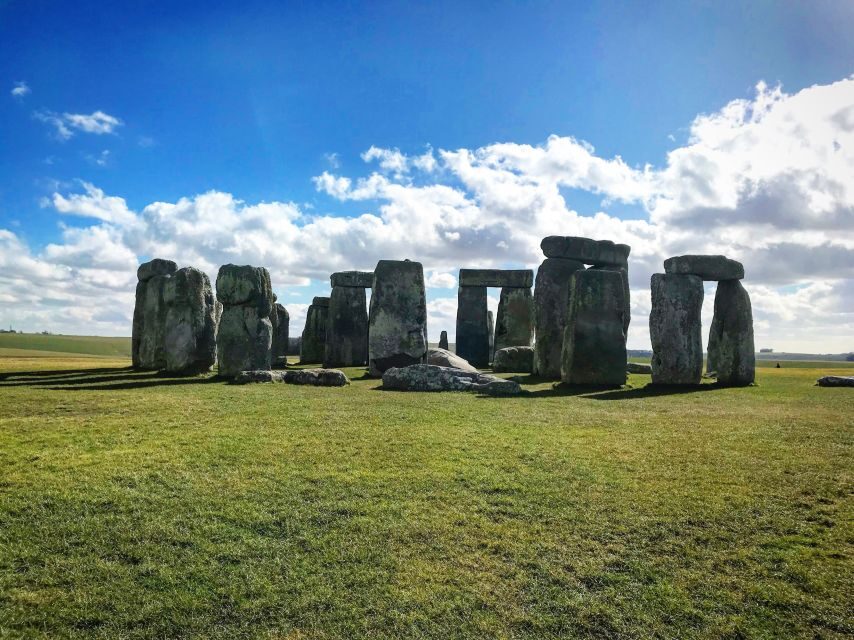 London: Windsor Castle, Stonehenge, and Bath Day Trip - Stonehenge on Salisbury Plain: the eerie part is the emptiness