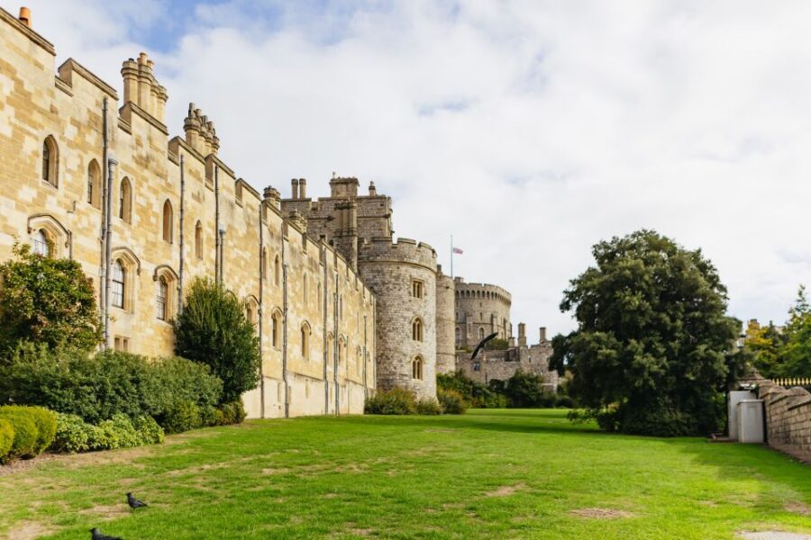 London: Windsor Castle, Stonehenge & Bath Full-Day Tour - Price and Value: What You’re Really Paying For