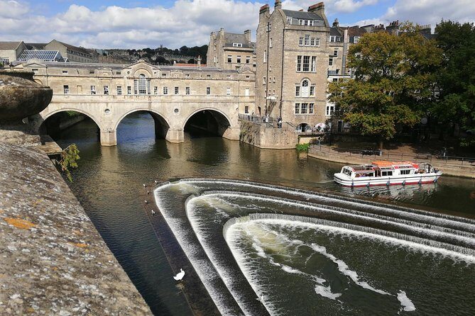 Luxury Private Vehicle Day Hire from & to London via Stonehenge Lacock and Bath - Private chauffeur day hire: how it changes the London-to-England game