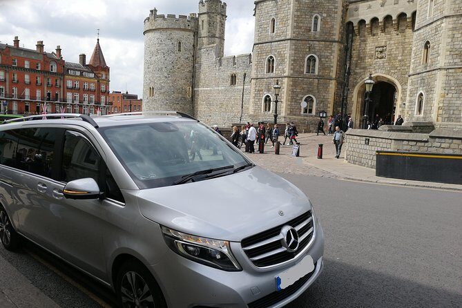 Luxury Private Vehicle Day Hire from & to London via Stonehenge & Windsor Castle - Getting to Stonehenge and Windsor in a luxury Mercedes minivan