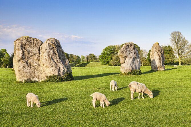 Private Day Tour from Bath to Avebury and Stonehenge with Pickup - Two UNESCO Prehistoric Stops, One Very Good Day