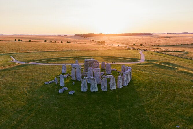 Private Day Tour from Bath to Stonehenge and Salisbury with Pickup - Salisbury Cathedral and the Magna Carta connection that lands