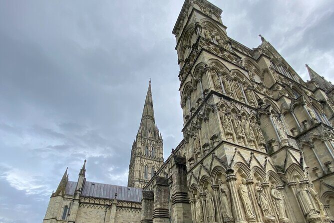 Private Tour of Stonehenge and Salisbury Cathedral - Price and Logistics: What You’re Really Paying For