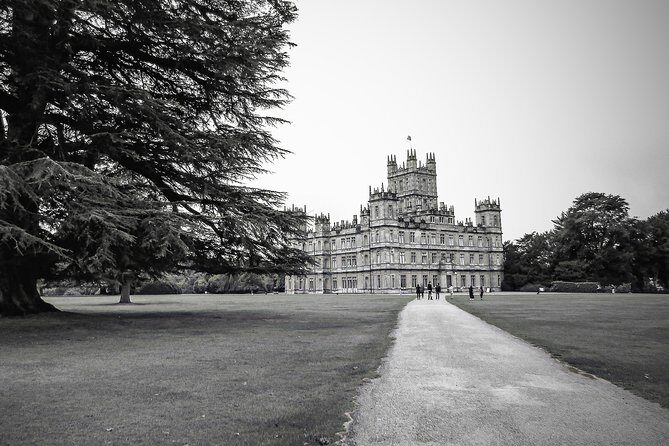 Private Tour to Stonehenge and Highclere Castle (Downton Abbey) - The guide experience: storytelling that makes both stops click