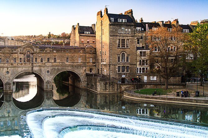 Private Tour to Stonehenge, Bath and The Cotswolds - Should you book Private Tour to Stonehenge, Bath and The Cotswolds?