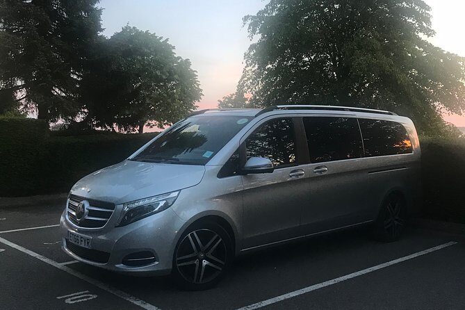 Private Transfers London Heathrow to Southampton Cruise Terminal via Stonehenge - Stonehenge stop: what 1.5 hours (or so) can realistically do