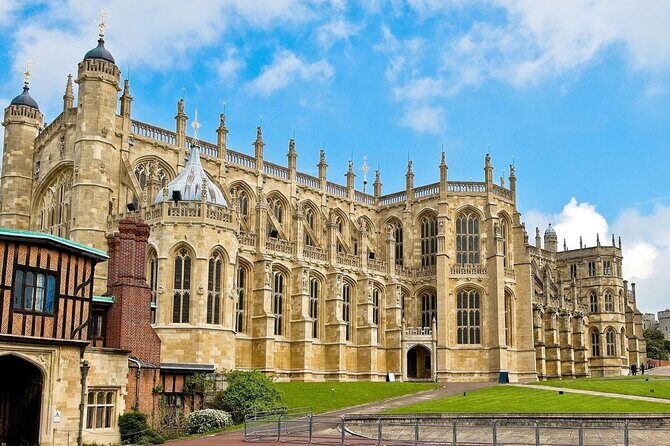 Royal Windsor & Stonehenge Private Tour - Windsor Castle State Apartments and St George’s Chapel: what you’ll actually notice
