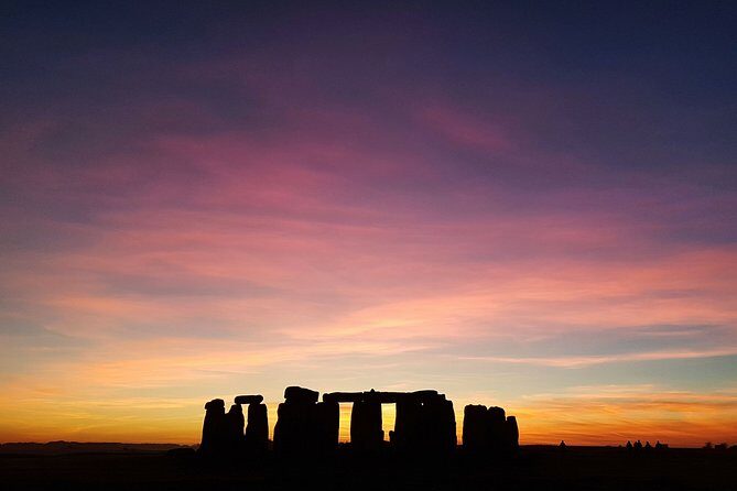 Salisbury, Stonehenge, Bath and Windsor with Christmas Lunch - Stonehenge From the Road: Seeing the 40-Ton Rocks Up Close