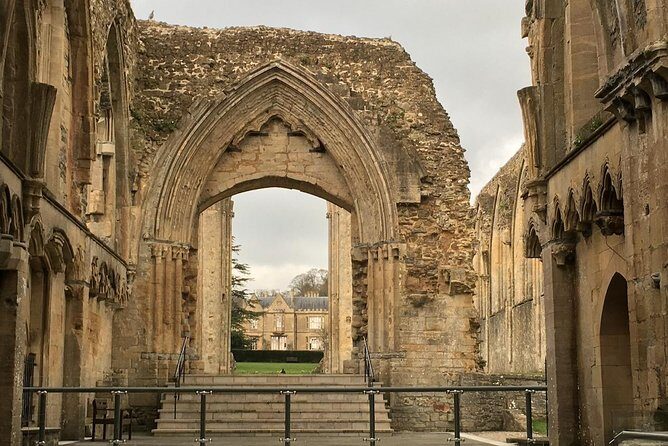 Small-Group Day Trip to Stonehenge, Glastonbury, and Avebury from London - Glastonbury Tor and St Michael’s Church: the viewpoint part that people remember