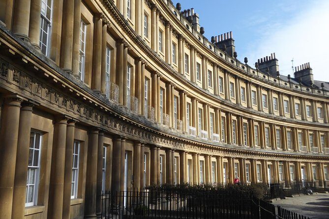 Stonehenge and Bath City Tour - Private tour from Bath - Circus and Royal Crescent: Bath’s Signature Looks Before Stonehenge