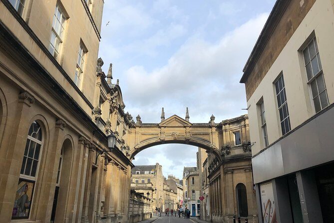 Stonehenge and Bath Private Car with Driver Guide - Timing and pacing: what a 12-hour private day really means