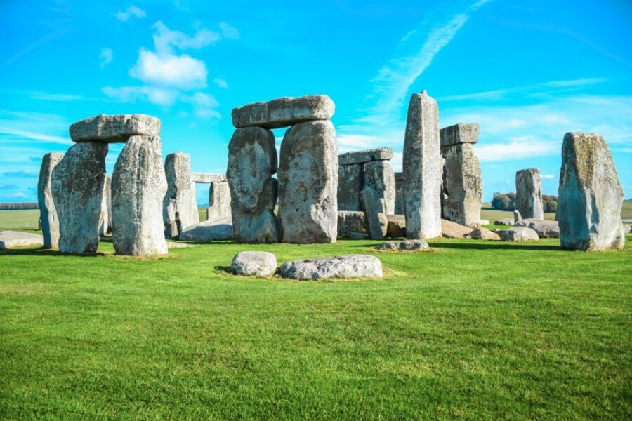 Stonehenge & Bath: Full-Day Coach Tour from London - The 10-hour coach rhythm: what the schedule really means for you
