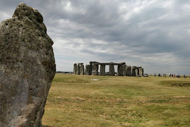 Stonehenge & Bath Private Day Tour from London - Bath’s guided walk: Georgian streets and Roman Baths in one day
