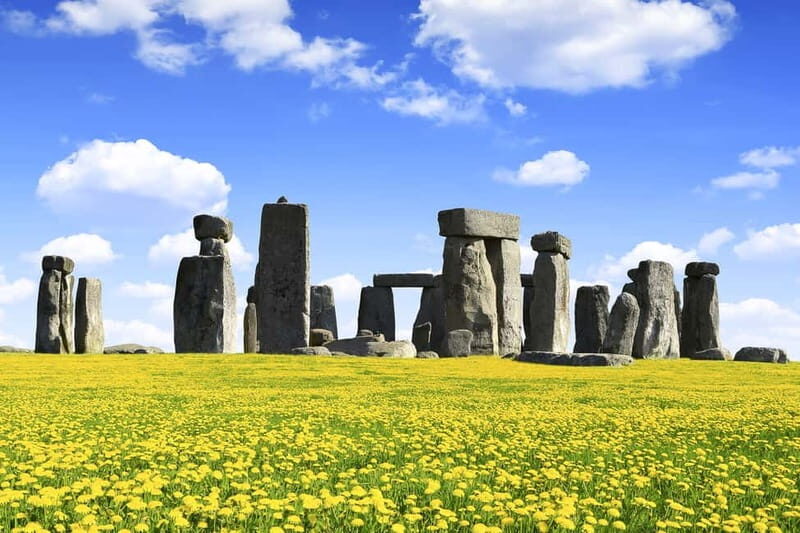 Stonehenge, Bath, Windsor and Roman Baths London Day Tours - Stonehenge at Salisbury Plain: close views and how the audio fits