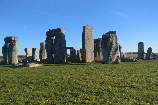 Stonehenge Half-Day luxury guided tour from Bath for 2-8 - What the half-day structure means for your time in Bath