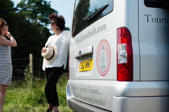 Stonehenge Half-Day luxury guided tour from Bath for 2-8 - Small-Group Comfort and the value of local guiding