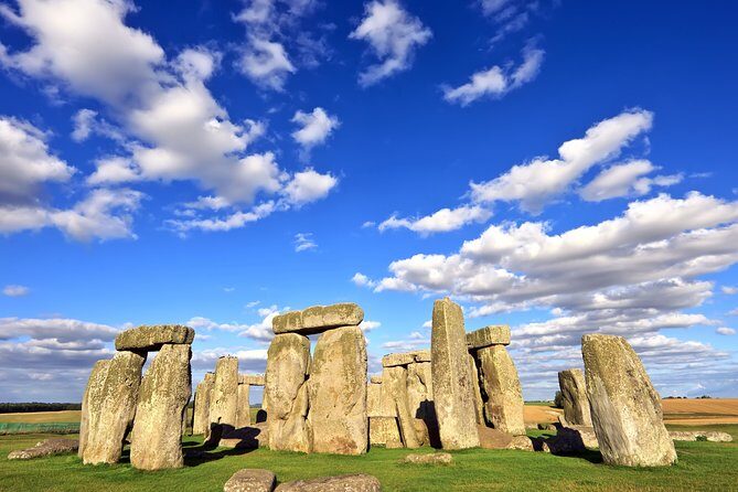 Stonehenge Half-Day Tour from London with Admission - Entering on a Tight Schedule: The Value of Prebooked Admission