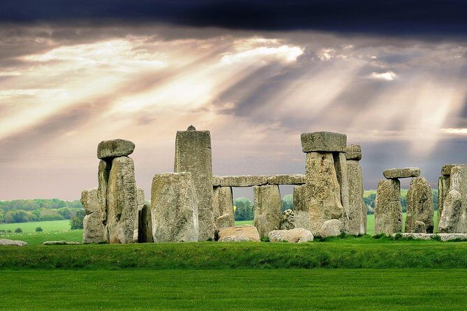 Stonehenge Half Day Tour with Entry and Extra Time - Stonehenge time on the ground: what 2 hours lets you do well
