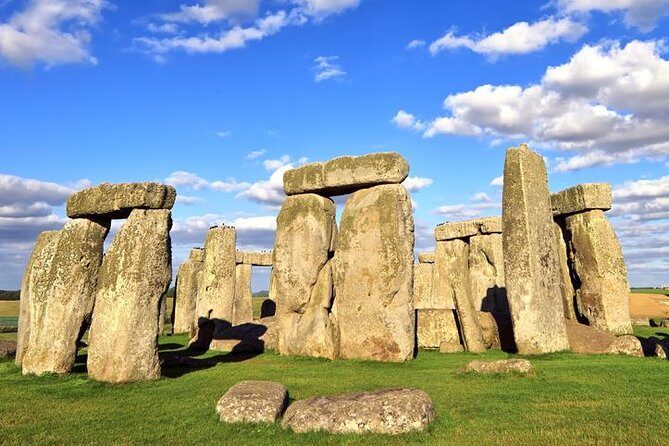 Stonehenge In A Private Vehicle Service From London With Admission Tickets - Why the private Stonehenge ride feels different than “just transportation”