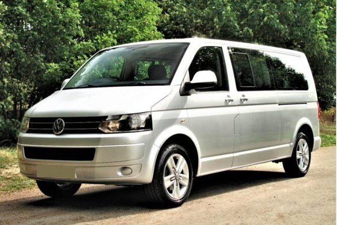 Stonehenge In A Private Vehicle Service From London With Admission Tickets - When the driver’s communication matters most