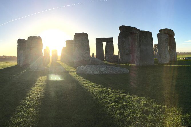 Stonehenge Private Car Tour with Driver Guide - Door-to-Door From Central London (Zone 1 Makes a Difference)