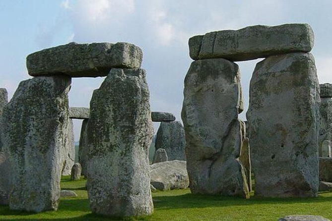 Stonehenge Shuttle Bus from London with Optional Fish & Chips - Tips that make the day go smoother