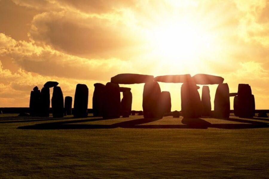 Stonehenge Special Access - Evening Tour from London - Should you book this Stonehenge evening special access tour?
