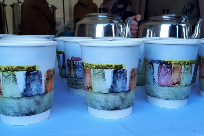 Stonehenge Summer Solstice Tour from London: Sunset or Sunrise Viewing - Size, Guides, and the Kind of Day You’ll Have