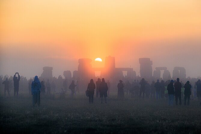 Stonehenge Summer Solstice Tour from London: Sunset or Sunrise Viewing - Price and Value: Is $184.11 Worth It?