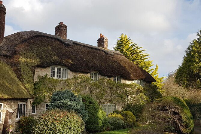 Visit Stonehenge and Salisbury from Southampton - Time Management: How to Fit Shopping, Walking, and Photos